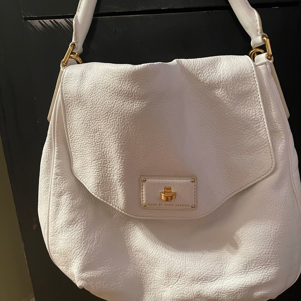 White Marc Jacobs hobo bag. Very good condition